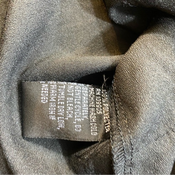 Milano Women’s Black Ruffle Trim Sleeveless Shirt tank Top Size Medium - Picture 12 of 12